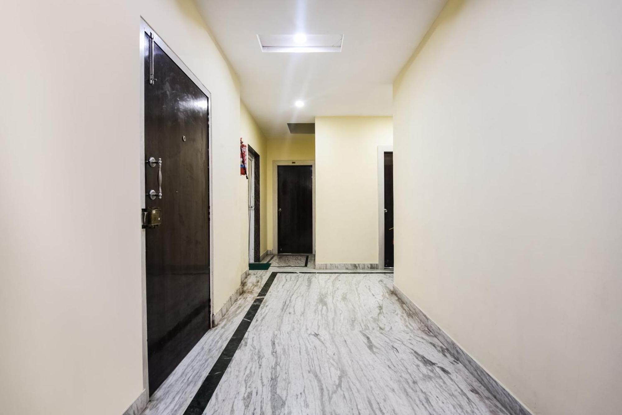 Hotel O The Olive Near City Centre Salt Lake Kolkata Exterior photo